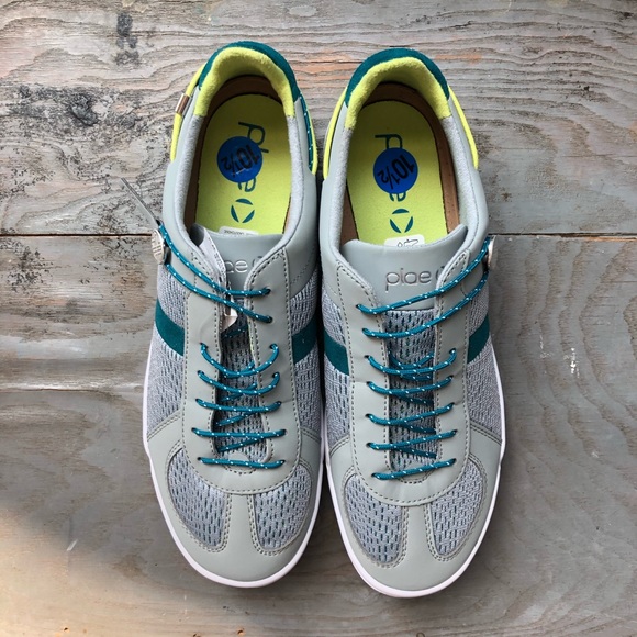 NWOT Plae Butler shoes size 10.5 - Picture 4 of 10